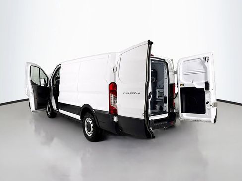 Used 2020 Ford Transit 150 Low Roof RWD image 19
