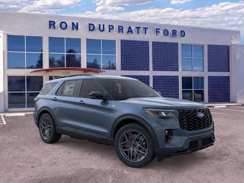 New 2026 Ford Explorer ST-Line w/ ST-Line Street Pack AWD/4WD image 8