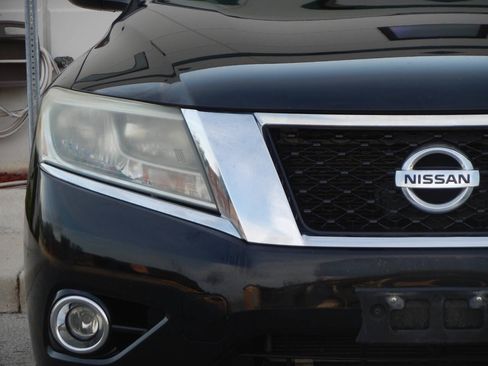 Used 2014 Nissan Pathfinder SL w/ SL Premium Package AWD/4WD image 12