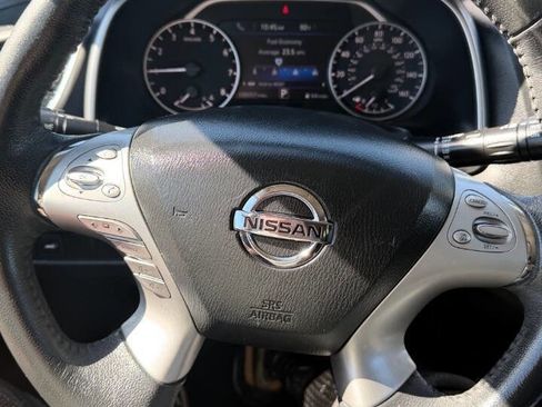 Used 2017 Nissan Murano Platinum FWD image 16
