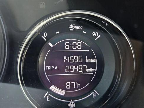 Used 2017 Honda HR-V EX image 26