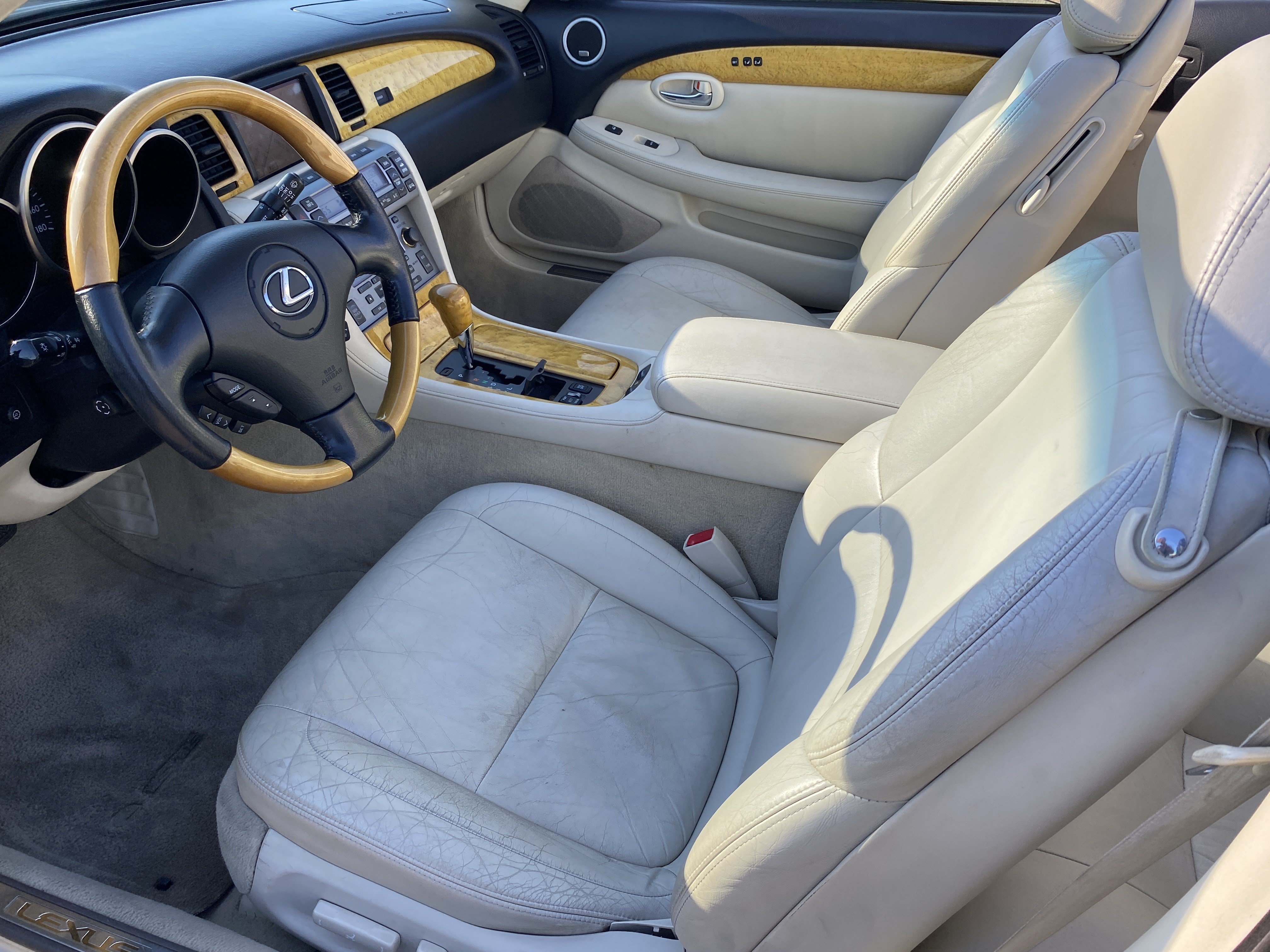 Used 2003 Lexus SC 430 Convertible RWD image 25