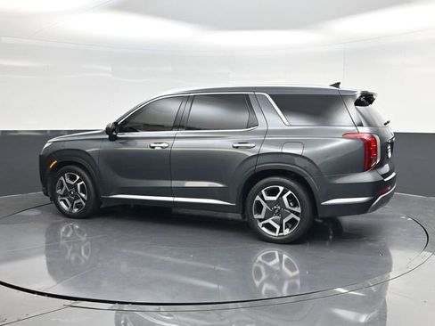 Used 2023 Hyundai Palisade SEL image 5