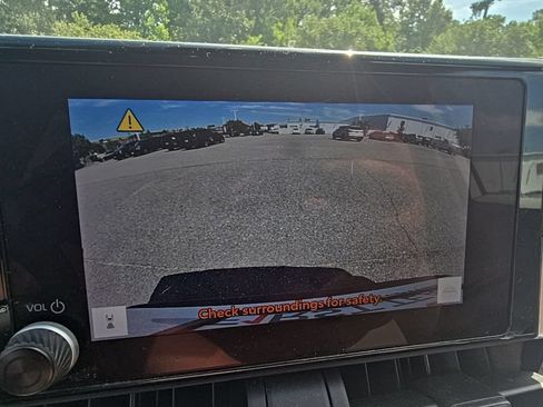 Used 2024 Toyota RAV4 XLE AWD/4WD image 18