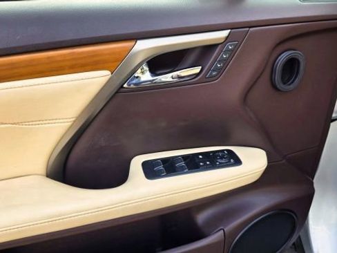 Used 2018 Lexus RX 350 FWD w/ Premium Package image 10