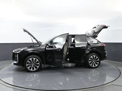 New 2026 Audi Q3 quattro 2.0T AWD/4WD image 33