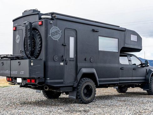 Used 2022 Ford F550 4x4 Crew Cab Super Duty image 8