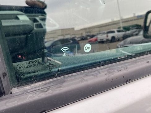 Used 2020 Chevrolet Silverado 1500 LT w/ All-Star Edition image 4