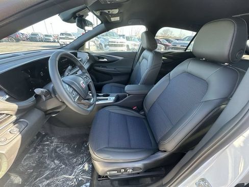New 2026 Buick Envista Preferred w/ Convenience I Package FWD image 11