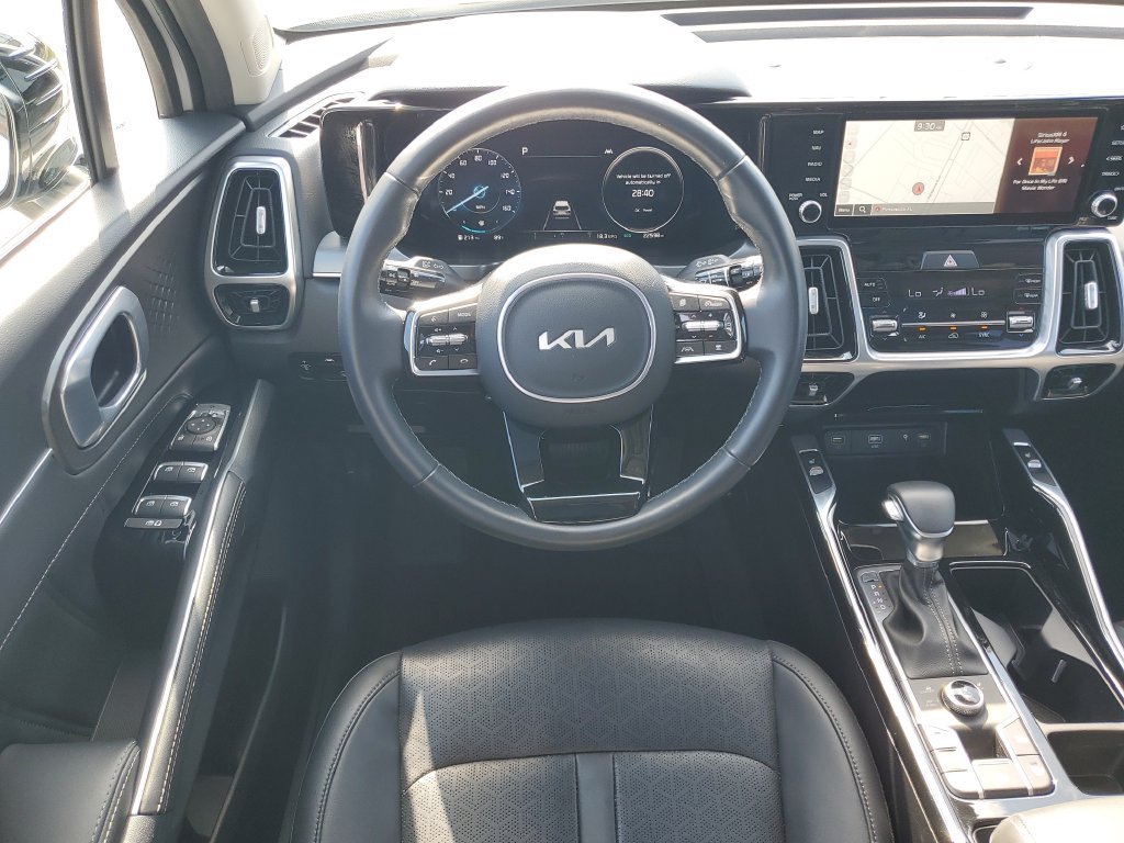 Used 2023 Kia Sorento SX AWD/4WD image 28