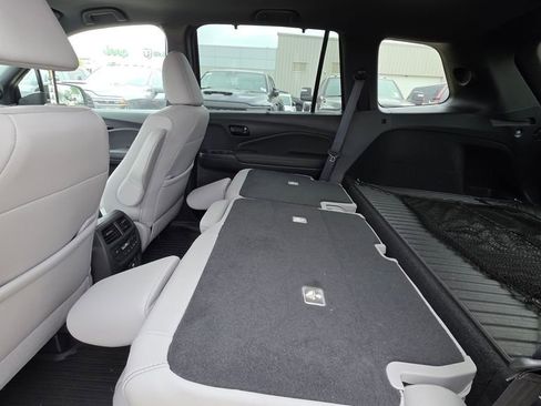 Certified 2023 Honda Passport Elite image 13