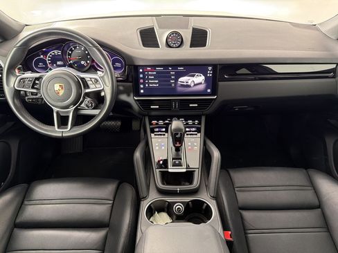 Certified 2023 Porsche Cayenne Coupe AWD/4WD image 26