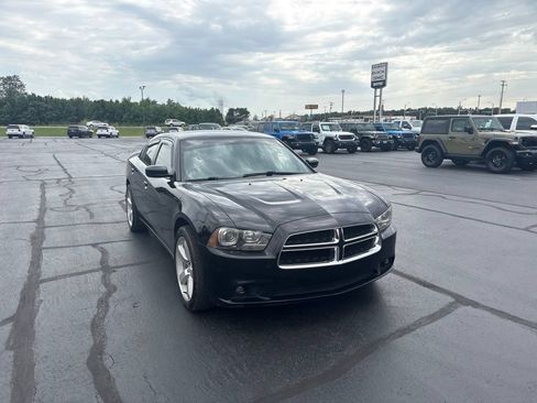Used 2014 Dodge Charger R/T AWD/4WD image 7
