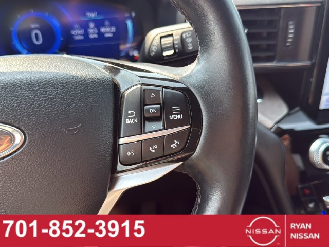 Used 2023 Ford Explorer Platinum w/ Technology Package AWD/4WD image 14