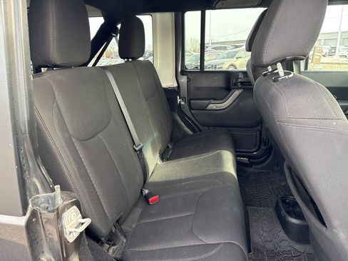 Used 2017 Jeep Wrangler Unlimited Sport w/ Quick Order Package 24S image 10