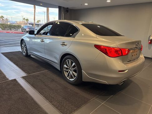 Used 2017 INFINITI Q50 3.0t Premium w/ Cargo Package (L95) image 11