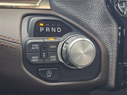 Used 2025 RAM 1500 Limited image 22