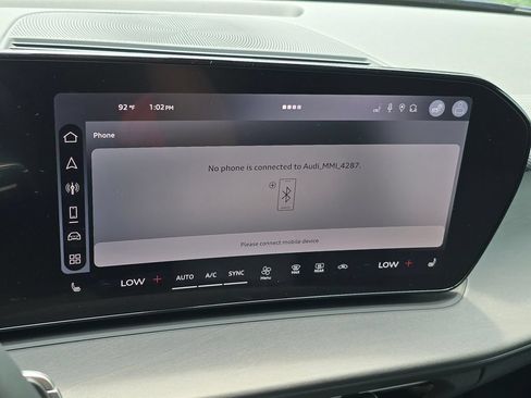 Certified 2026 Audi Q3 quattro 2.0T AWD/4WD image 31