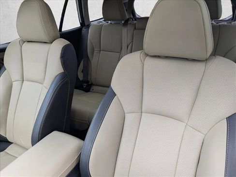 Used 2023 Subaru Outback Limited image 15