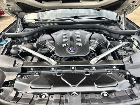 Used 2024 BMW ALPINA XB7 AWD/4WD image 13