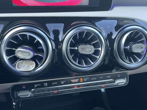 Used 2019 Mercedes-Benz A 220 image 26