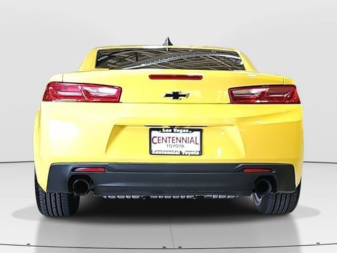 Used 2017 Chevrolet Camaro LT RWD image 6