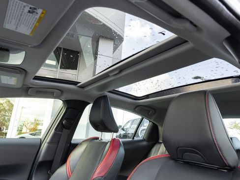 Used 2024 Toyota Prius Prime image 13