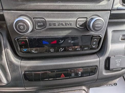 Used 2023 RAM ProMaster 2500 image 16