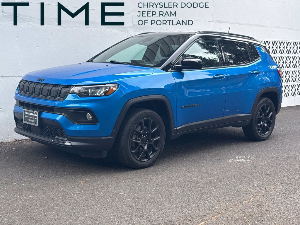 Used 2022 Jeep Compass Latitude AWD/4WD image 1