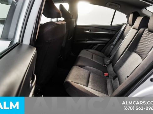 Used 2025 Toyota Camry LE image 17