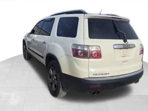 Used 2009 GMC Acadia SLE image 6