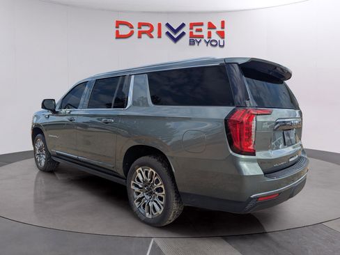 Used 2023 GMC Yukon XL Denali Ultimate w/ LPO, Floor Liner Package image 3