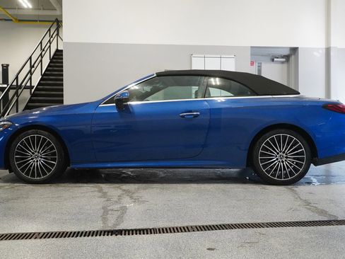 New 2026 Mercedes-Benz CLE 300 4MATIC Cabriolet image 9