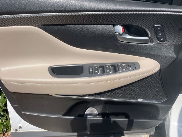 Used 2019 Hyundai Santa Fe FWD image 14