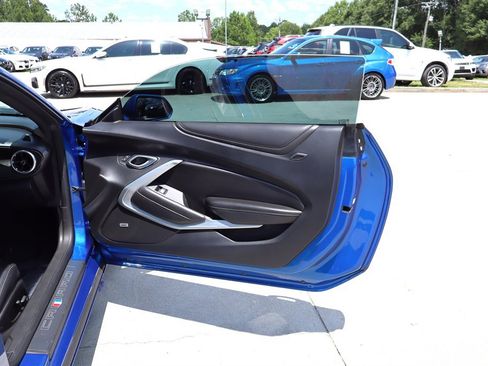 Used 2016 Chevrolet Camaro SS RWD image 47