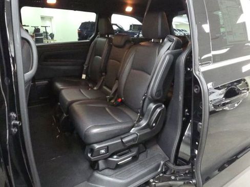 Used 2025 Honda Odyssey Sport-L image 12
