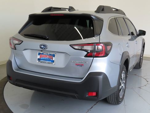 Certified 2024 Subaru Outback Premium image 4