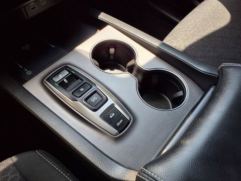 Used 2025 Honda Ridgeline Sport image 21