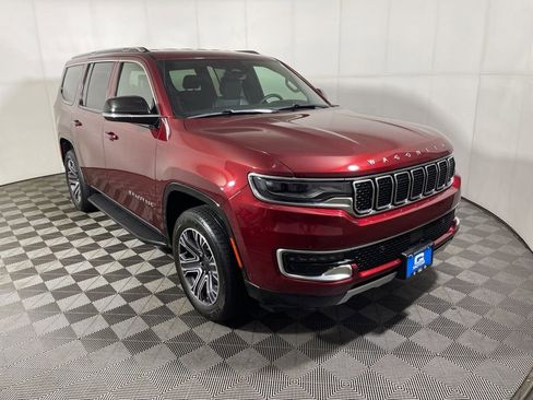 Used 2024 Jeep Wagoneer Series II AWD/4WD image 1