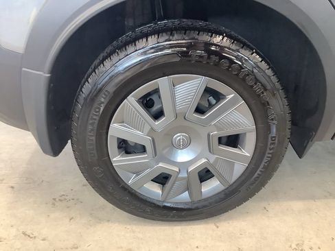 Used 2025 Nissan Kicks S AWD/4WD image 26