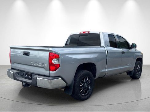 Used 2018 Toyota Tundra SR5 w/ SR5 Upgrade Package RWD image 5