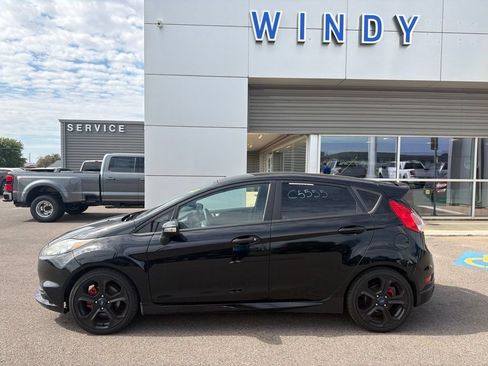 Used 2019 Ford Fiesta ST FWD image 9