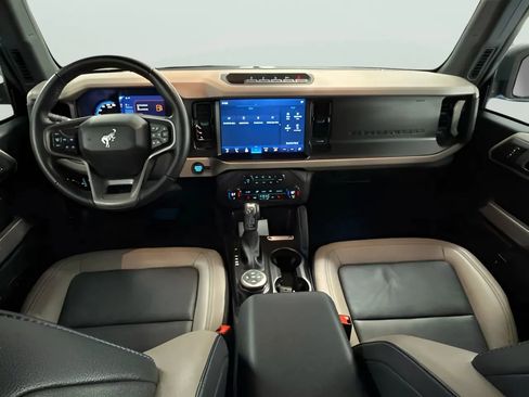 Used 2023 Ford Bronco Wildtrak AWD/4WD image 22
