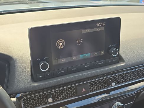 Used 2023 Honda Civic Sport image 21