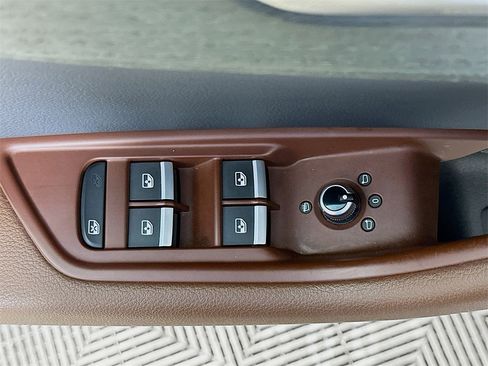 Used 2019 Audi A4 2.0T Premium w/ Convenience Package image 20