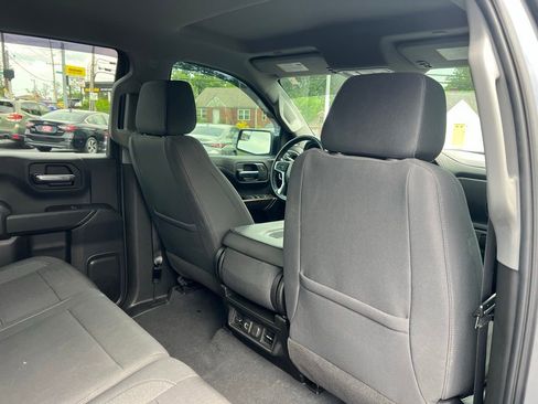 Used 2021 Chevrolet Silverado 1500 LT AWD/4WD image 24