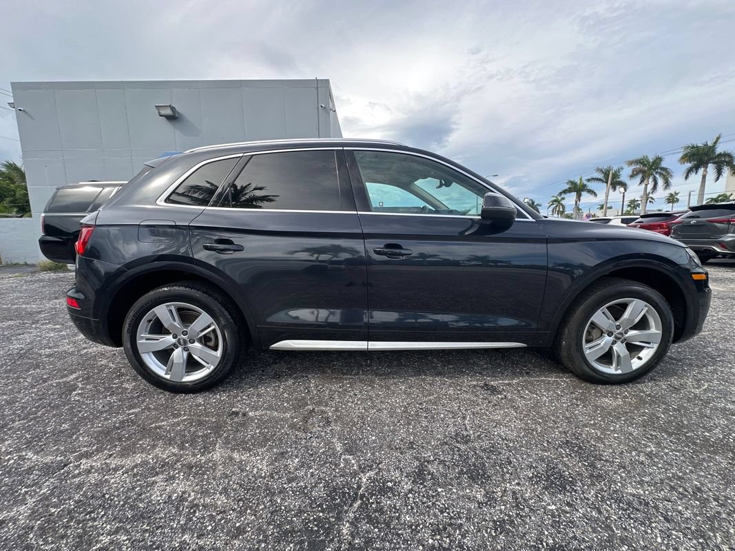 Used 2018 Audi Q5 2.0T Premium Plus w/ Premium Plus Package AWD/4WD image 7