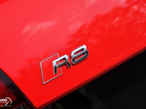 Used 2014 Audi R8 V10 image 21