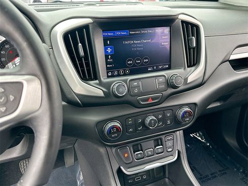 Used 2020 GMC Terrain SLT w/ Preferred Package image 15