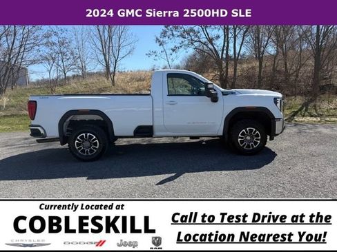 Used 2024 GMC Sierra 2500 SLE w/ SLE Convenience Package AWD/4WD image 3